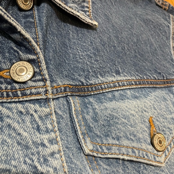 ABERCROMBIE Two Tone Jean Jacket - Picture 4 of 9